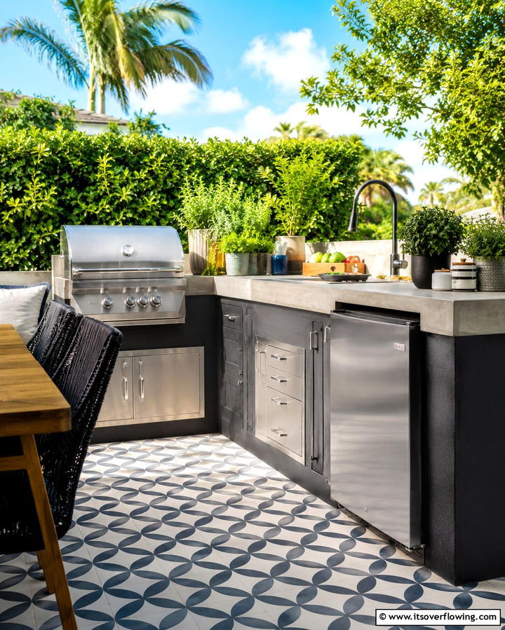 Integrating a Mini Fridge for Convenience - 20 Functional L-Shaped Outdoor Kitchen Ideas for Entertaining