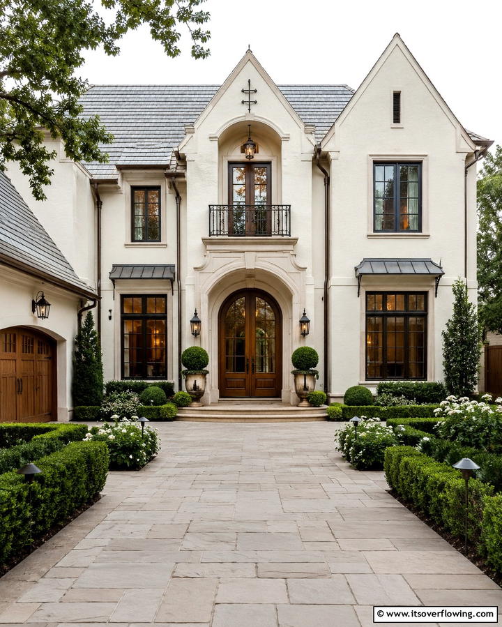 Ivory Lace - 25 Off-white Paint Colors for Home Exteriors- Timeless and Elegant