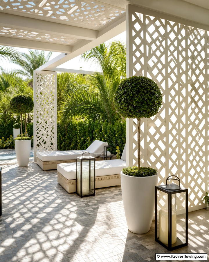 Lattice Screen Dividers for Stylish Seclusion - 21 Patio Privacy Solutions for Secluded Outdoor Relaxation
