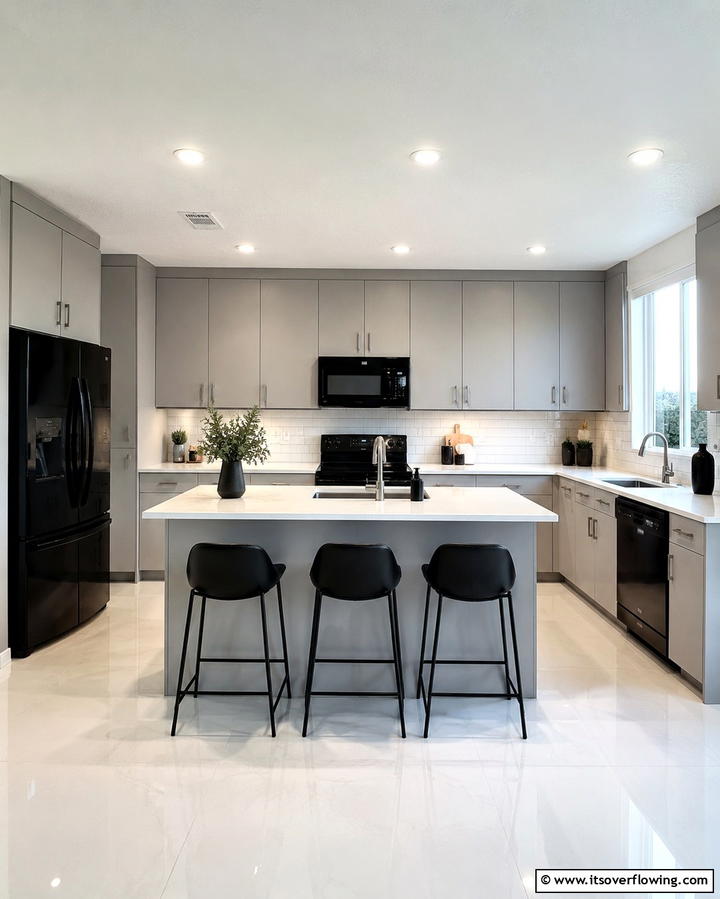 Light Gray Cabinets - 20 What Color Cabinets Go With Black Appliances