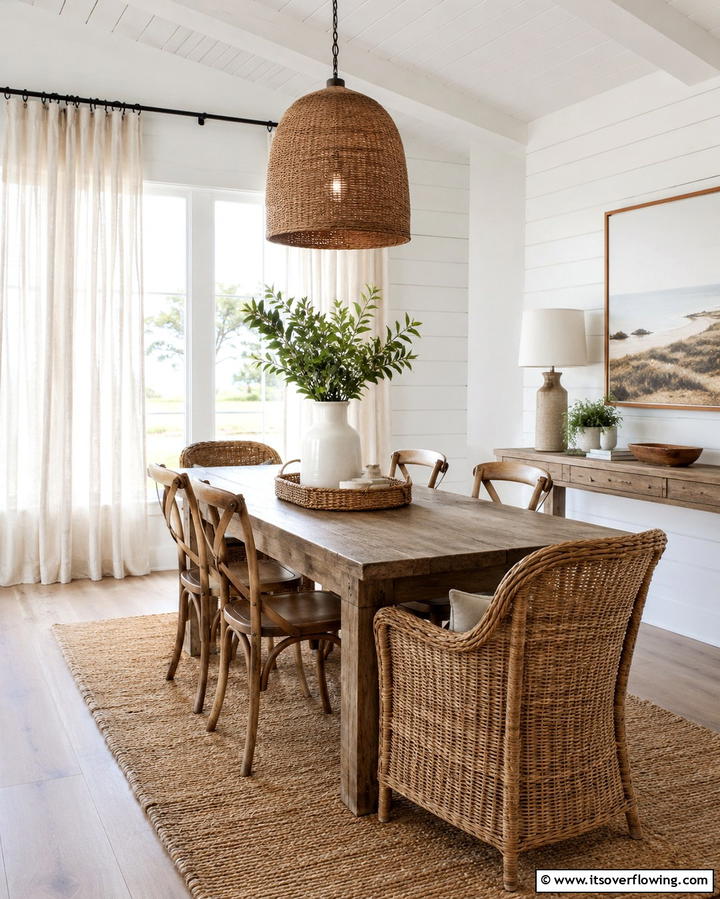 Linen Curtains for a Casual Elegance - 25 Elegant Dining Room Curtain Ideas to Transform Your Space