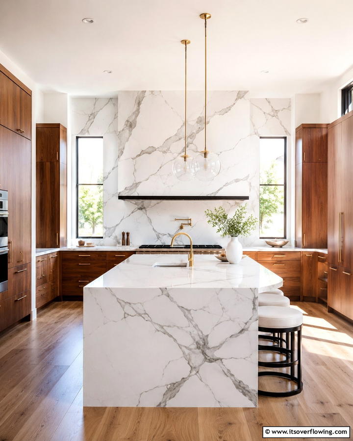 Marble Elegance - 25 Modern Kitchen Backsplash Ideas for a Fresh Update