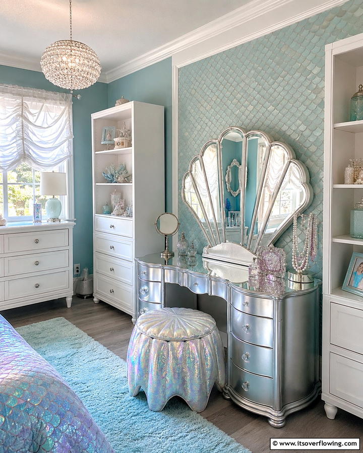 Mermaid Inspired Vanity - 20 Underwater Mermaid Bedroom Ideas for Fantasy