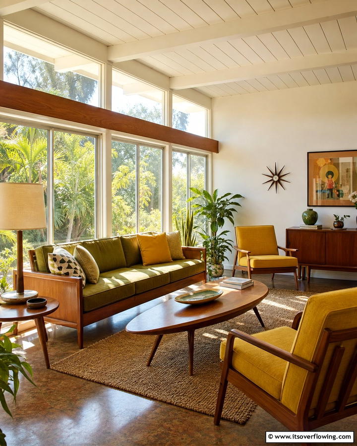 Mid Century Modern - 25 Florida Room Ideas for a Relaxing Sun-Filled Space