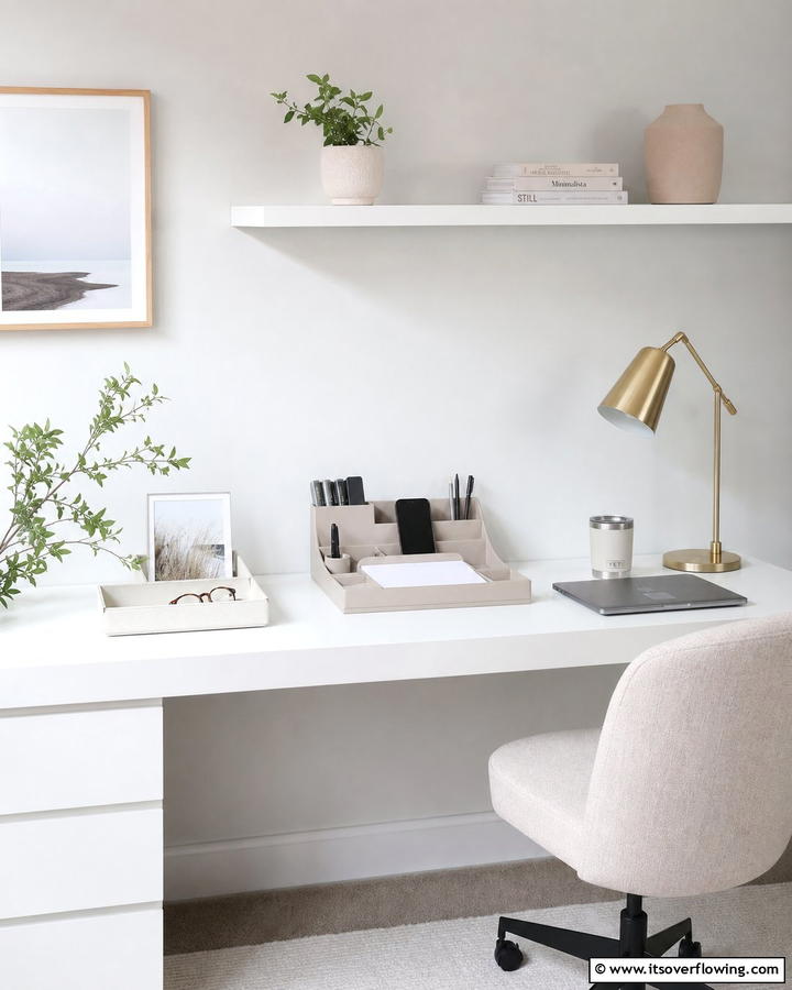 Minimalist Desk Organizer - 30 Desk Decor Ideas to Elevate Your Home Office