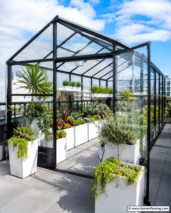 Minimalist Rooftop Greenhouse Design - 25 Rooftop Greenhouse Ideas for Urban Gardening