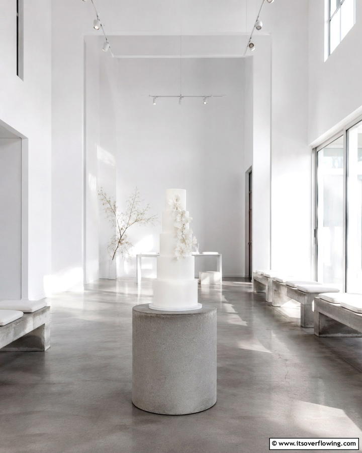 Minimalist White Cake - 25 Small Wedding Cake Ideas for Intimate Weddings