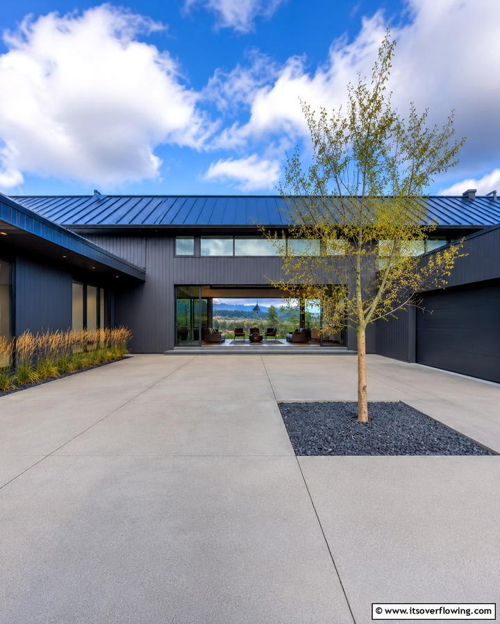 Modern Minimalist Appeal - 25 Houses With Blue Metal Roofs for Curb Appeal