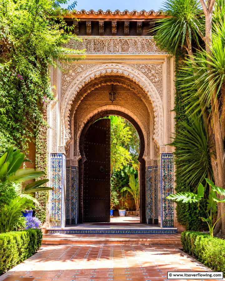 Moorish Inspired Arches - 25 Spanish Style Front Door Ideas for Curb Appeal