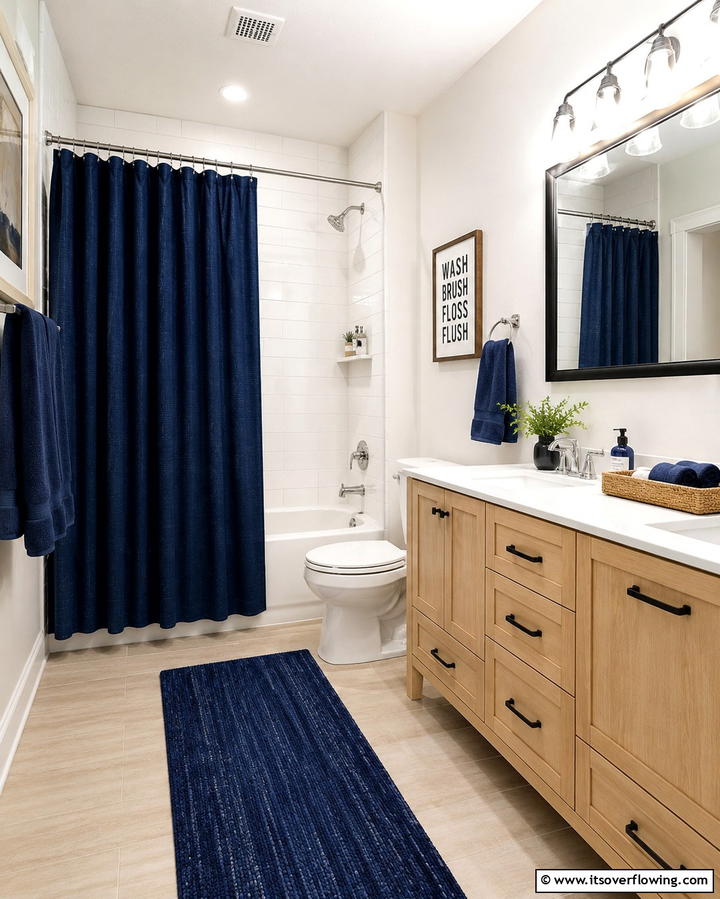 Navy Blue Shower Curtains - 25 Navy Blue Bathroom Ideas for a Luxurious Look