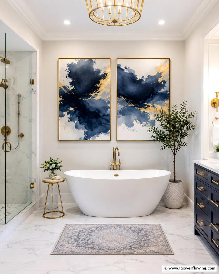 Navy Blue Wall Art - 25 Navy Blue Bathroom Ideas for a Luxurious Look