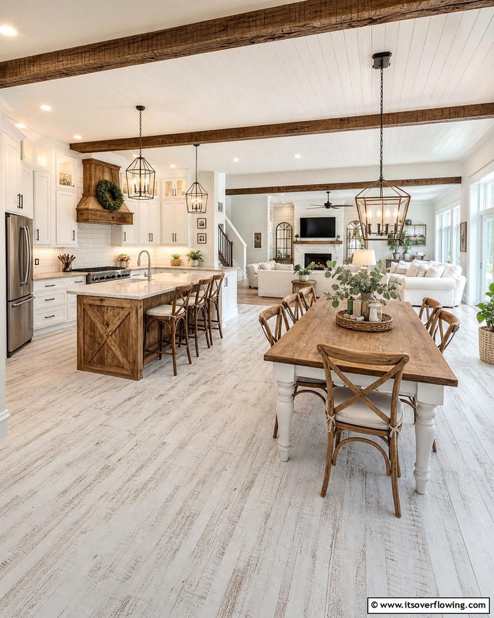Open Floor Plan Layout - 21 Country Kitchen Ideas with Farmhouse Appeal