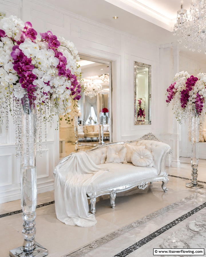 Orchid Bouquets - 30 Purple Wedding Theme Ideas for Regal Celebrations