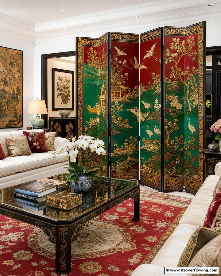 Ornate Chinoiserie Room Dividers - 20 Chinoiserie Living Room Ideas for Timeless Style