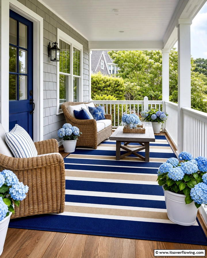 Outdoor Rug with Stripes - 20 Small Cape Cod Front Porch Ideas for Charm