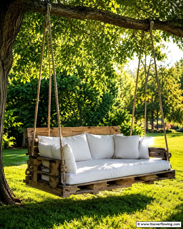 Pallet Garden Swing - 25 Pallet Garden Ideas for a Creative Outdoor Space