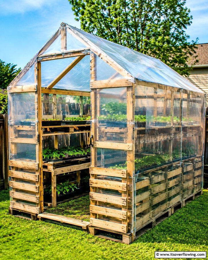 Pallet Greenhouse - 25 Pallet Garden Ideas for a Creative Outdoor Space
