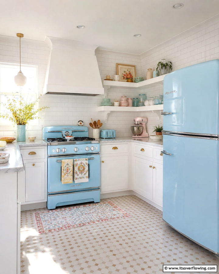 Pastel Colored Appliances - 30 Vintage 1930s-1940s Kitchen Design Ideas & Inspiration