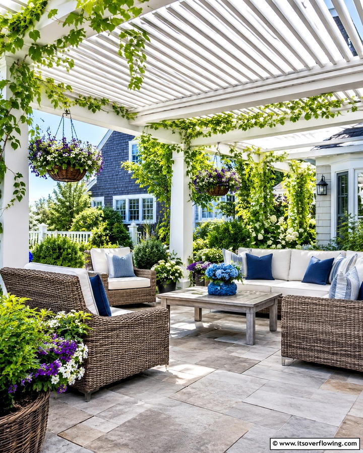Pergola Patio Enclosures - 25 Patio Enclosure Ideas for Year-Round Enjoyment
