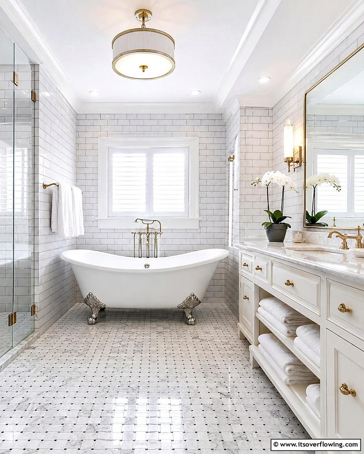 Plush Comfort Bathroom - 30 Preppy Room Ideas for a Classic and Polished Home Look
