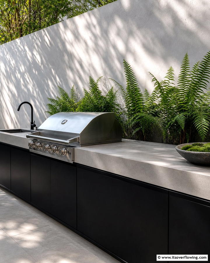 Porcelain Countertops for Modern Versatility - 25 Outdoor Kitchen Countertop Ideas for Functionality