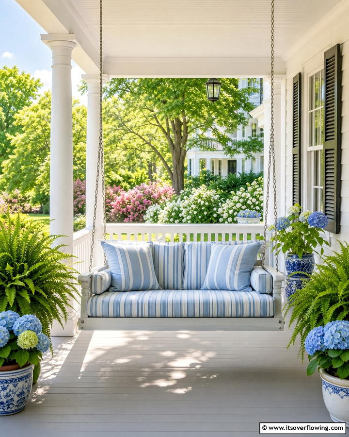 Porch Swing - 21 Outdoor Seating Ideas for Comfortable Gatherings