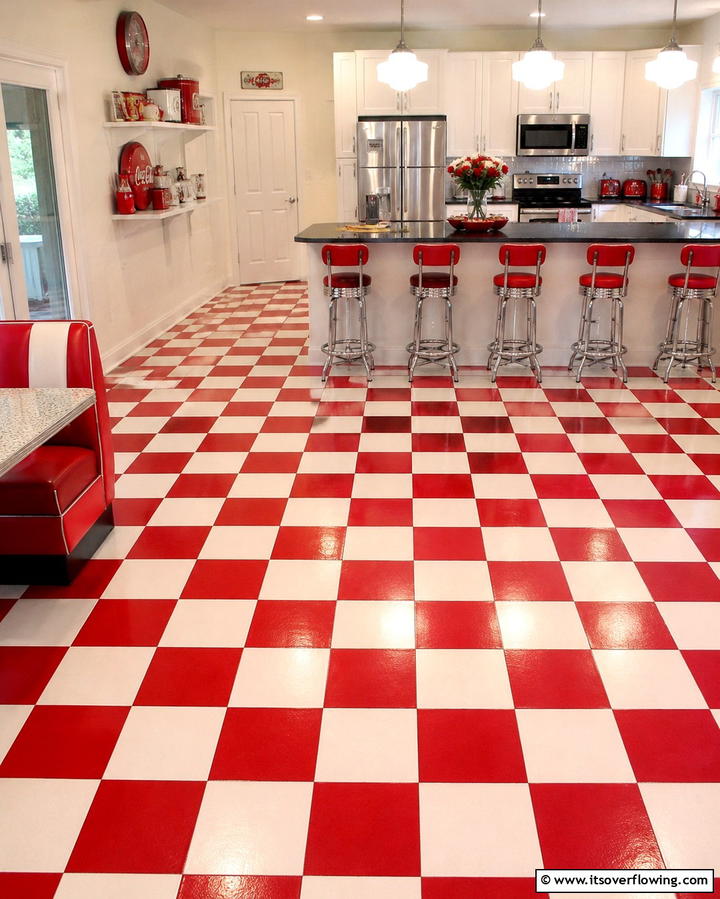 Retro Checkerboard Flooring - 30 Vintage 1930s-1940s Kitchen Design Ideas & Inspiration
