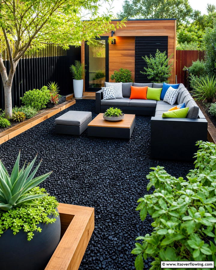Rubber Mulch Patio - 20 Mulch Patio Ideas for a Low-Maintenance Outdoor Space