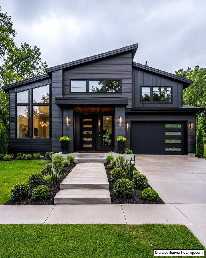 Sleek Sophistication with Gray and Black - 20 Two-tone Siding Designs for Modern Home Exteriors
