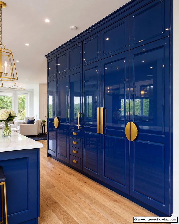 Statement Feature - 25 Modern Floor to Ceiling Kitchen Cabinets Ideas