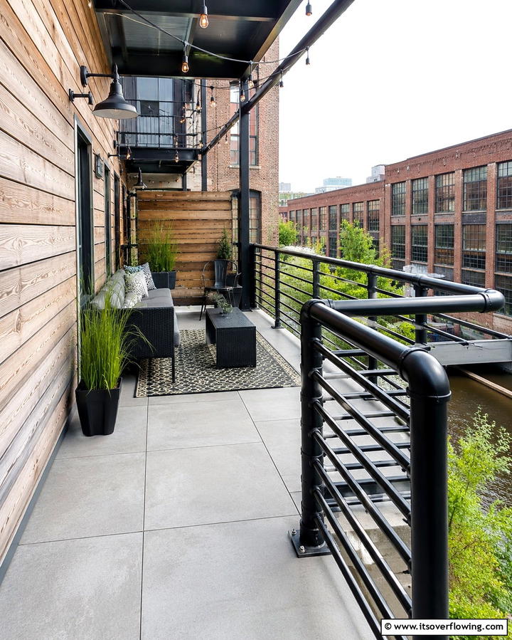 Steel Pipe Railings - 25 Balcony Railing Design Ideas for Safety and Style