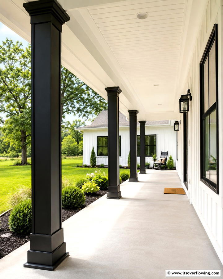 Striking Columns Black Columns on Porches - 30 Single-Story White House Black Trim Exterior Inspirations