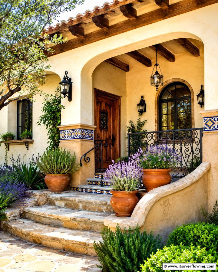 Stucco Finishes - 30 Spanish Style Front Porch Ideas for Mediterranean Charm
