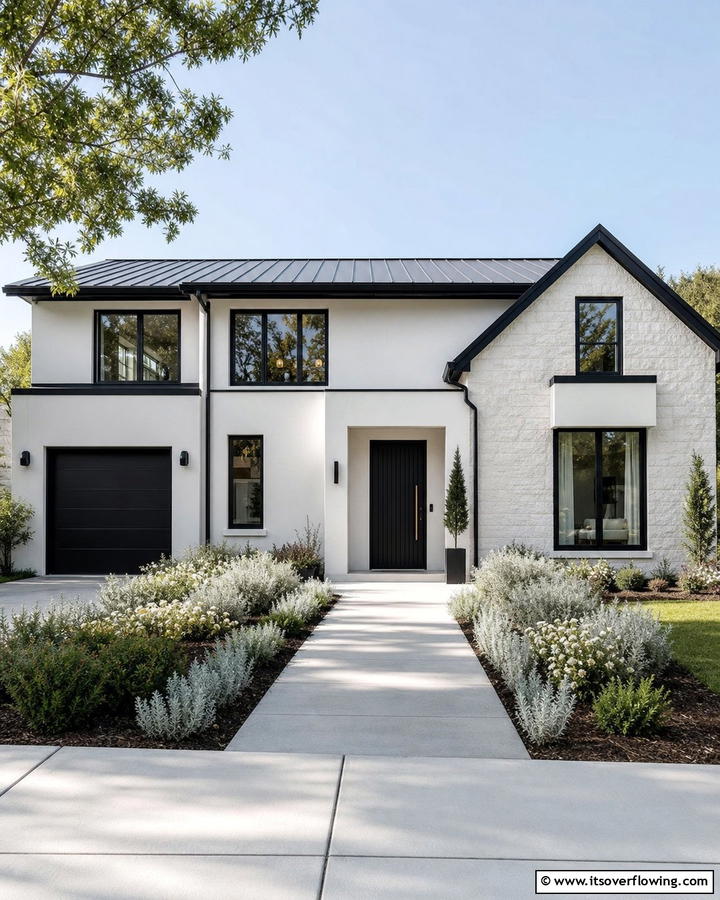 Subtle Monochrome Harmony - 21 Striking Black & White House Exterior Design Concepts