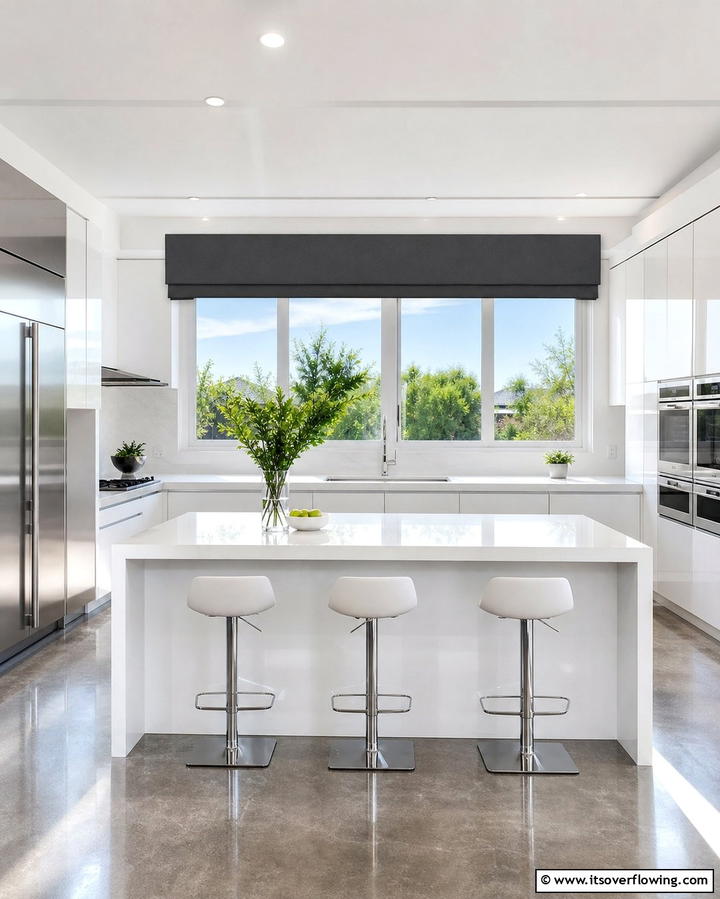 Tailored Valances for Minimalism - 25 Kitchen Valance Ideas to Add Style and Privacy