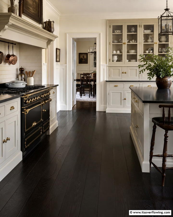 Timeless Black Floor with Classic Charm - 30 Sleek Black Floor Kitchen Ideas for Contemporary Designs