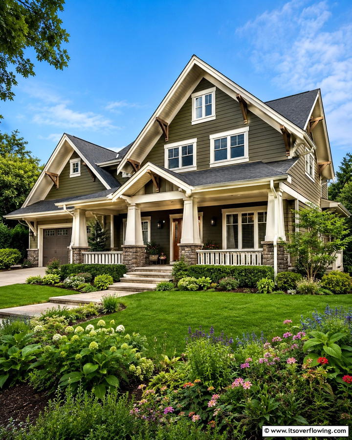 Timeless Gable Roof Design - 25 Craftsman Style House Exterior Ideas for Curb Appeal