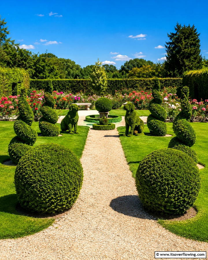 Topiary Art - 25 English Garden Ideas for a Charming Outdoor Space