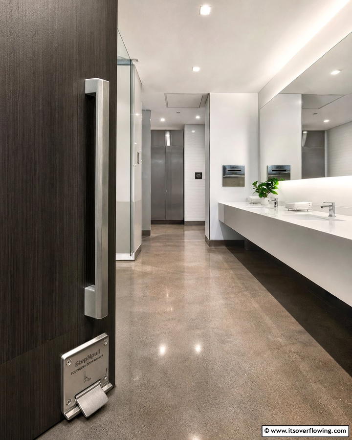 Touchless Door Openers - 20 Restaurant Bathroom Ideas for a Stylish Space