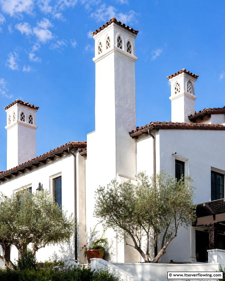 Tower Like Chimneys - 25 Spanish Style Home Exterior Ideas for Curb Appeal