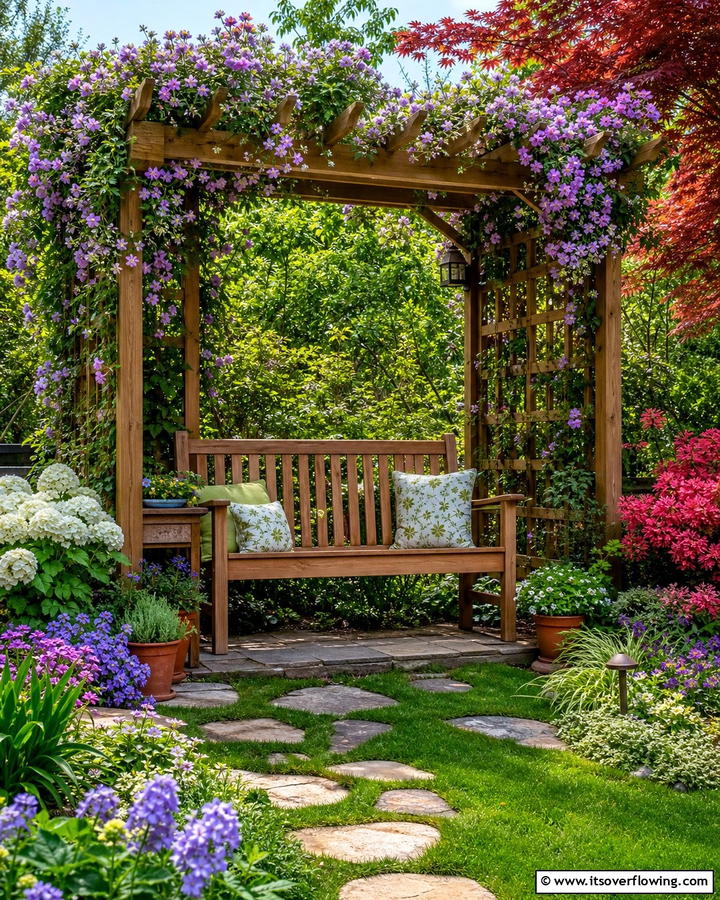 Trellis with Integrated Seating - 21 Garden Trellis Ideas to Support Climbing Plants Stylishly
