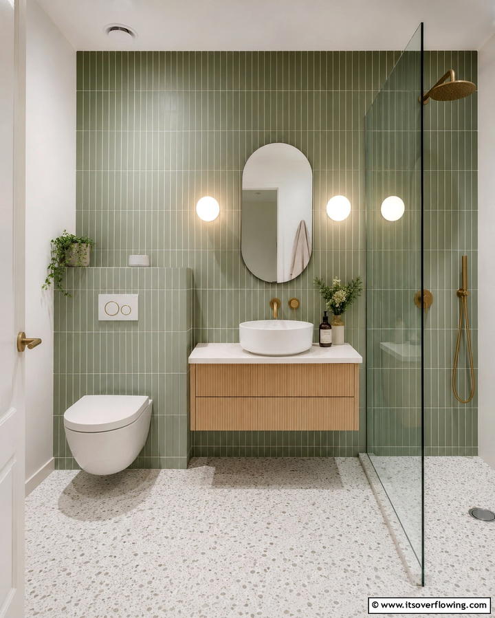 Vertical Tile Patterns - 25 Small Ensuite Design Ideas for Compact Bathrooms