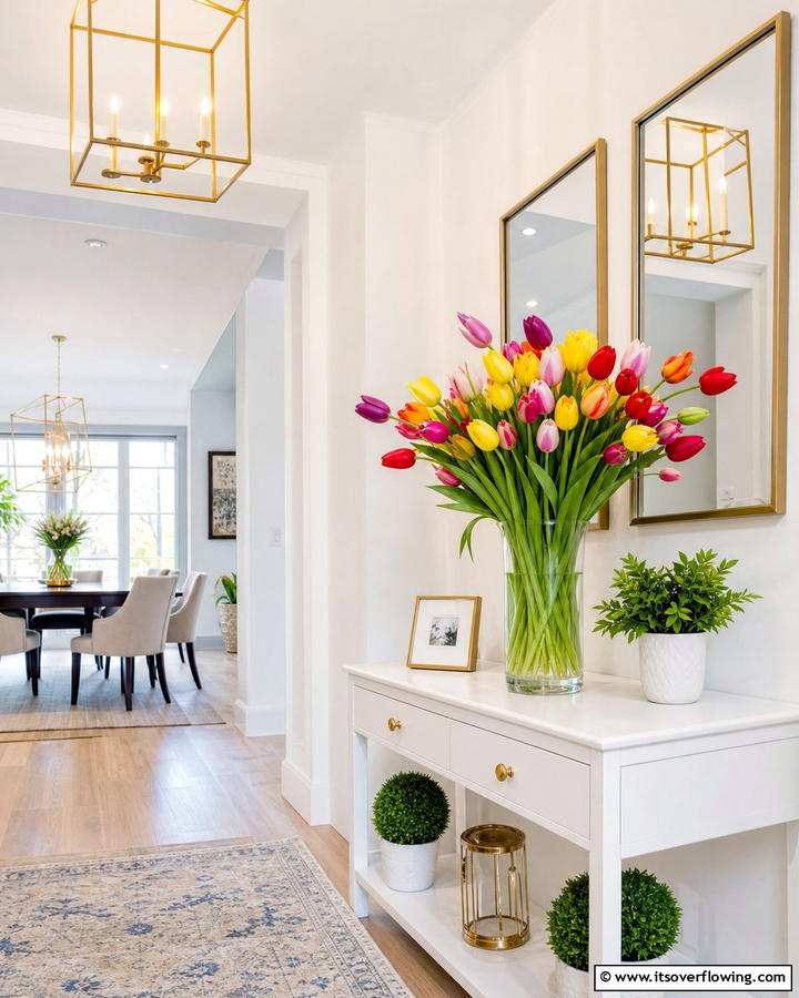 Vibrant Tulip Display - 21 Flower Centerpiece Ideas for Elegant Tablescapes