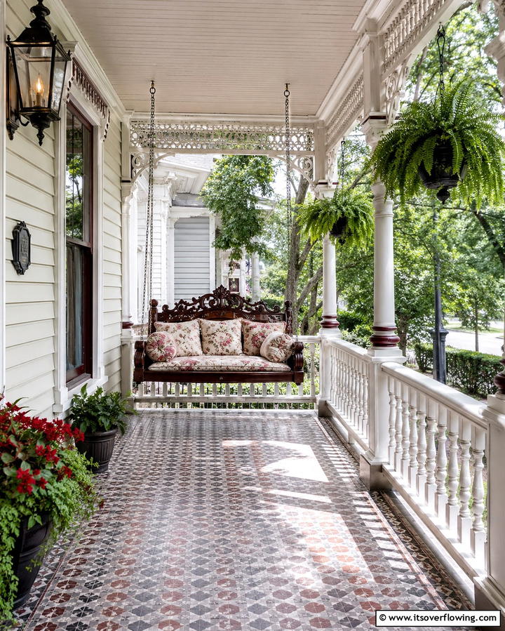 Victorian Style Porch Swing - 20 Charming Victorian Porch Ideas for a Classic Look