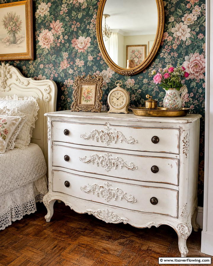Vintage FindsOne - 25 Dresser Decor Ideas to Transform Your Bedroom