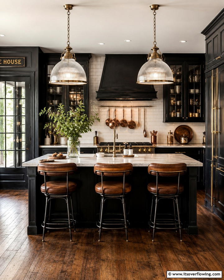 Vintage Lighting Fixtures - 25 French Country Kitchen Ideas for a Charming Look