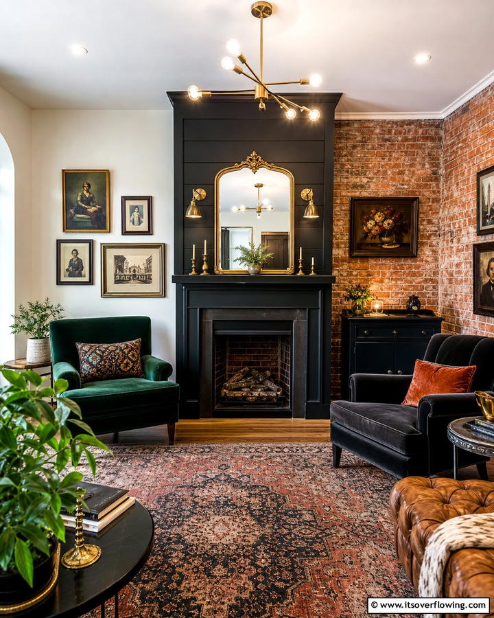 Vintage Urban Fusion - 21 Modern Black Shiplap Fireplace Design Inspirations