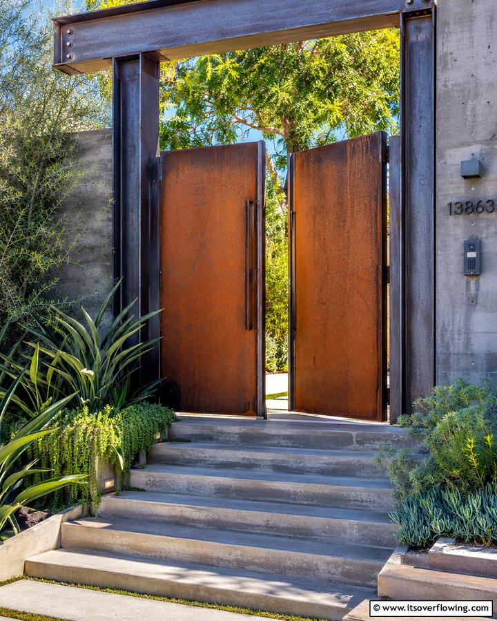 Vinyl Privacy Gate - 25 Fence Gate Ideas for Stylish and Secure Yards