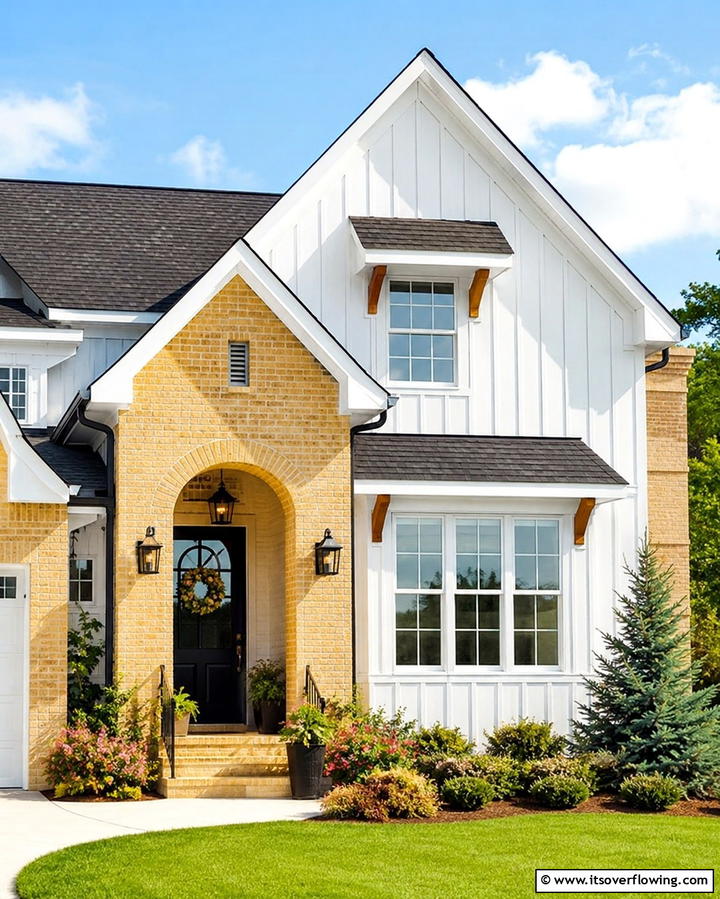 Yellow Brick with White Vinyl Siding - 25 Vinyl Siding and Brick Combinations for Curb Appeal