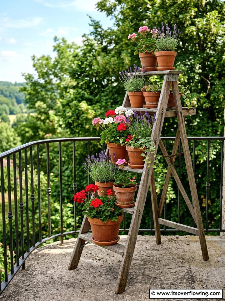 Antique Bathtub Flower Bed - 25 reusing old things ideas for backyard